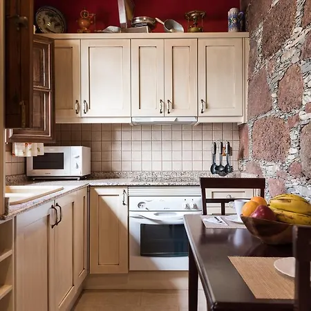 Ancient Historical House Tatil Evi Santa Lucia